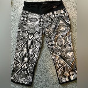 asics geometric leggings